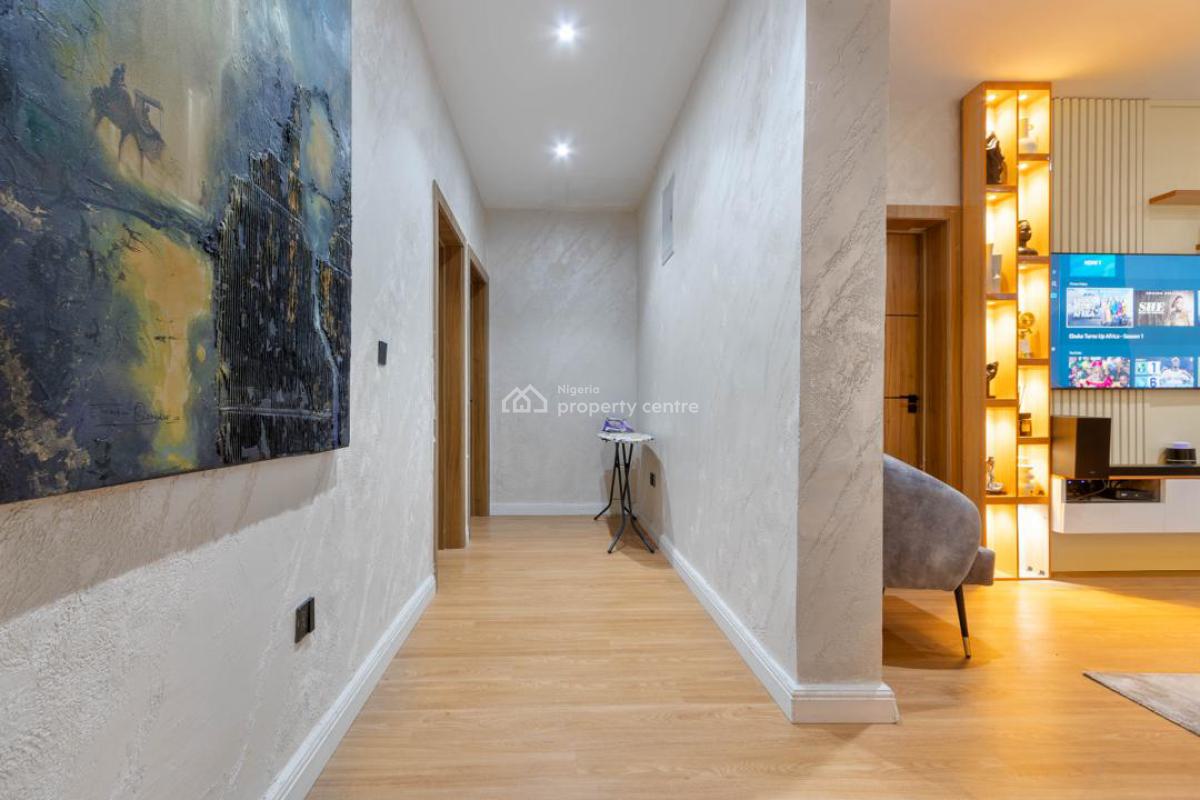 3 Bedroom Luxurious Penthouse Apartment, Off Admiralty, Lekki Phase 1, Lekki, Lagos, Flat / Apartment Short Let