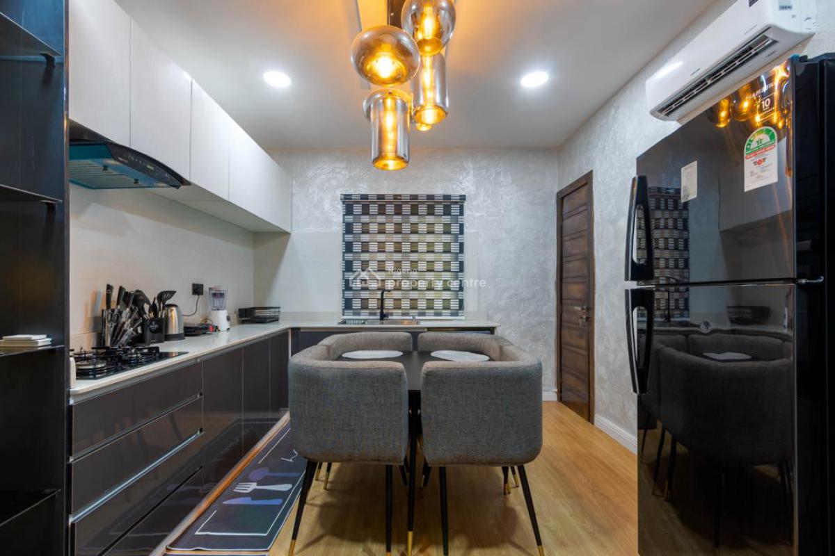 3 Bedroom Luxurious Penthouse Apartment, Off Admiralty, Lekki Phase 1, Lekki, Lagos, Flat / Apartment Short Let