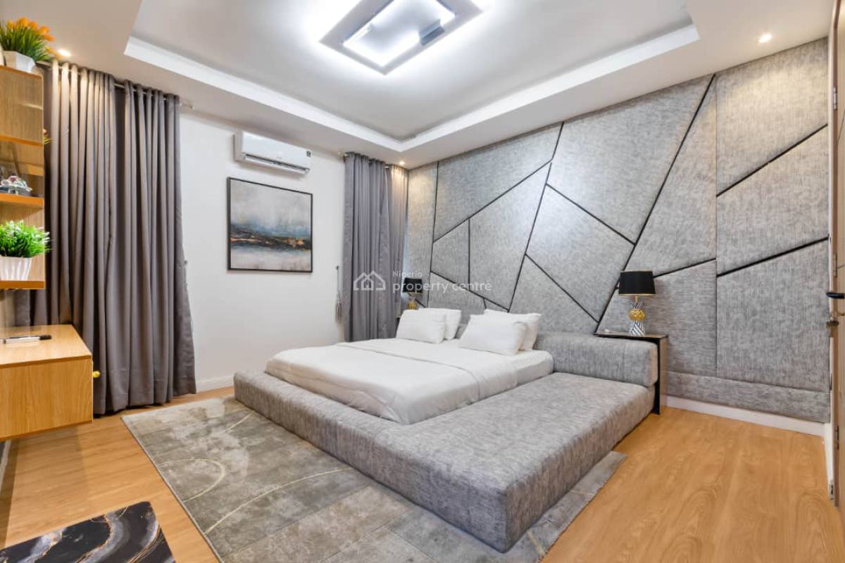 3 Bedroom Luxurious Apartment, Off Admiralty, Lekki Phase 1, Lekki, Lagos, Flat / Apartment Short Let