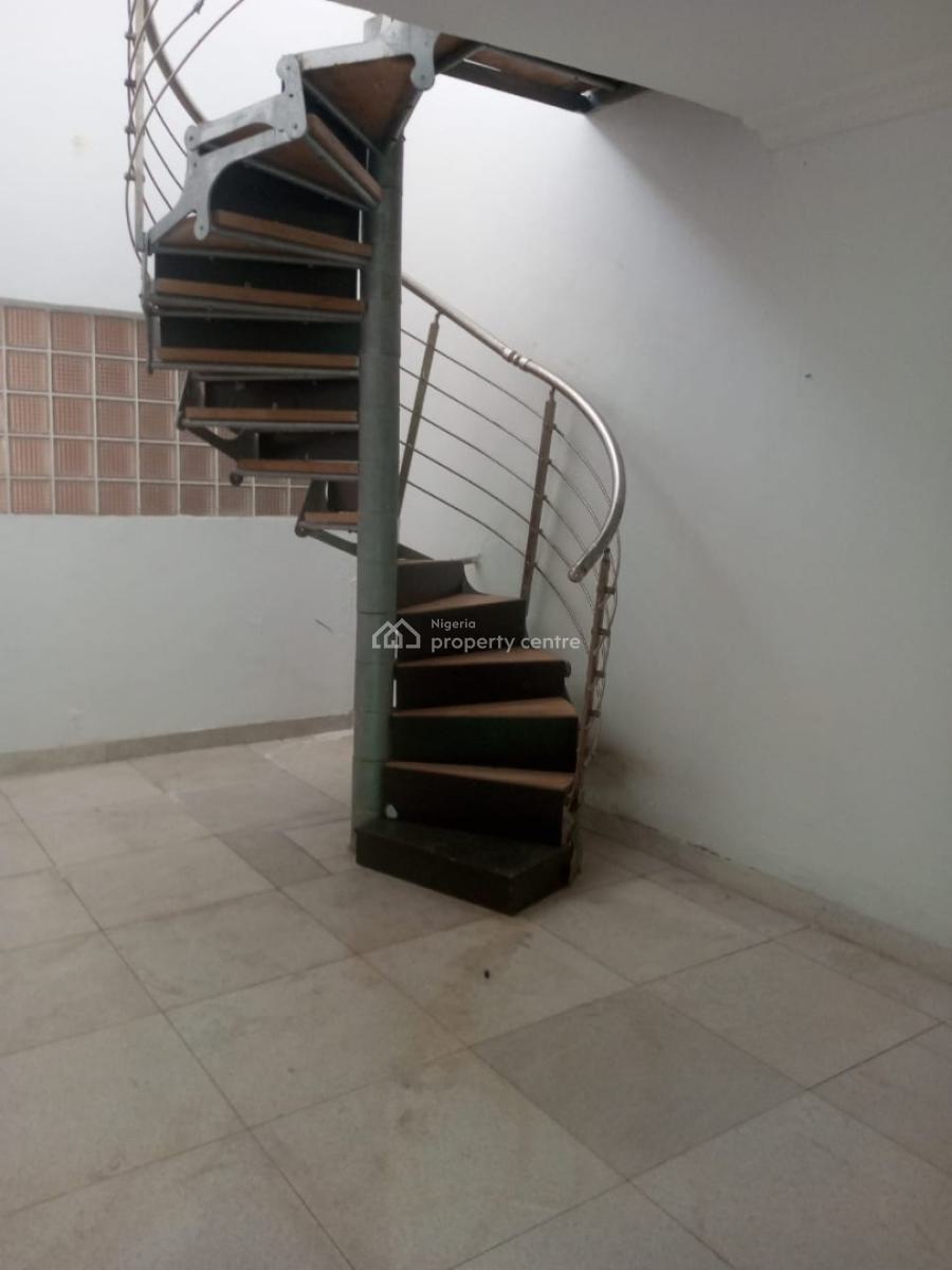 3bedroom Penthouse, Ikoyi, Lagos, Flat / Apartment for Sale