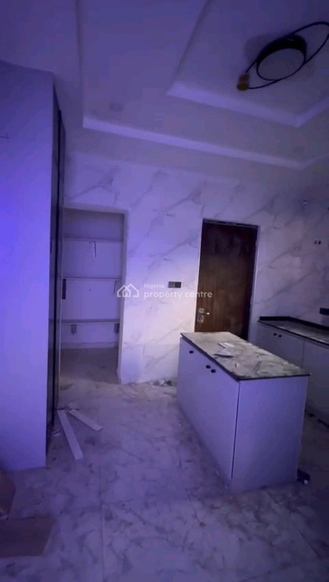 Brand New Luxuriously Finished 4-bedroom Terrace Duplex + Bq, Guzape District, Abuja, Terraced Duplex for Sale