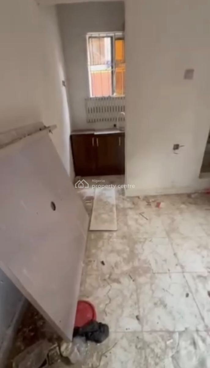 Standard and Nice Units of Roomself Con, Palmgrove, Shomolu, Lagos, Self Contain (single Rooms) for Rent