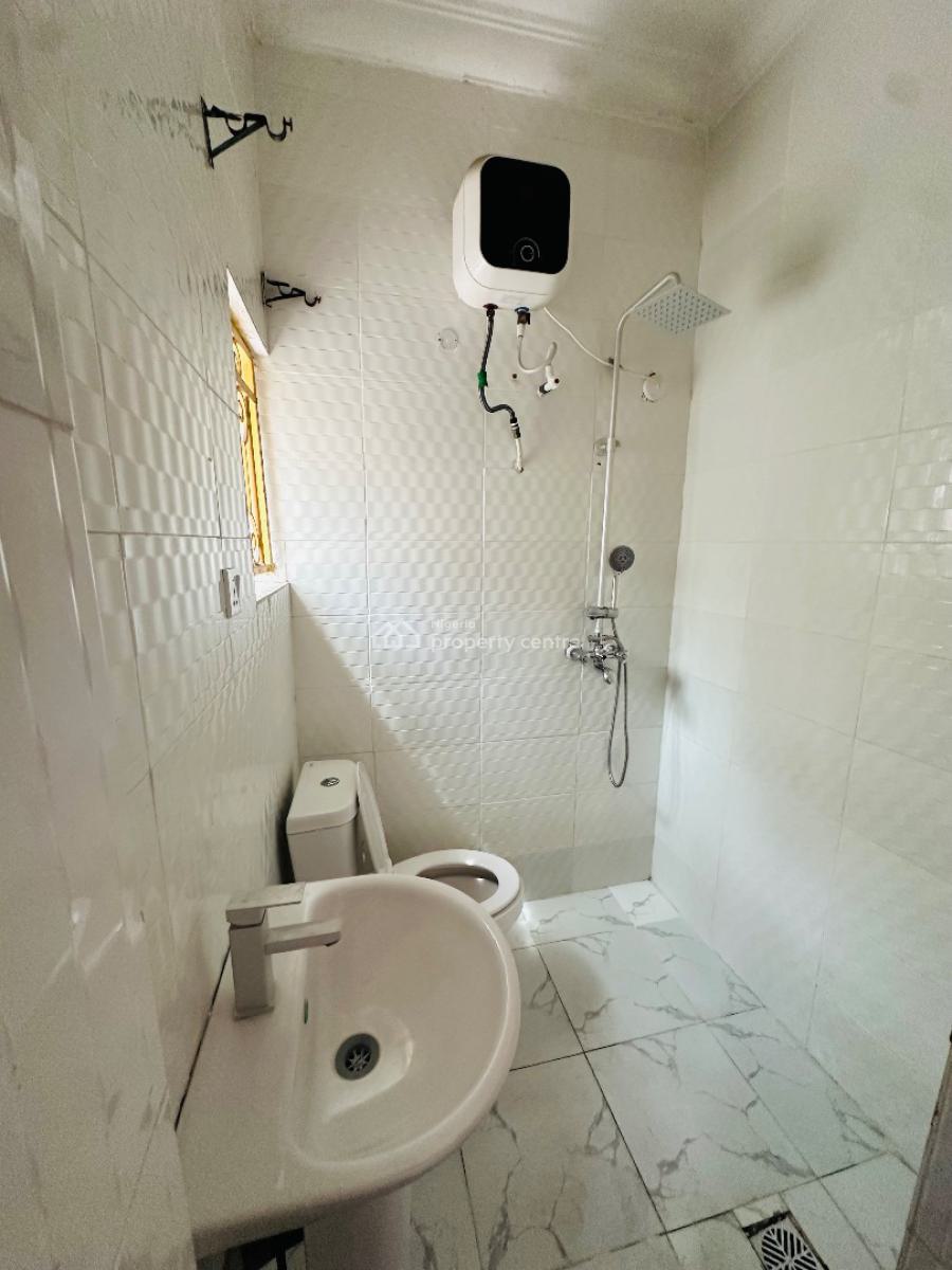 Sharp 2bedroom Flat, Robert Nebolisa, Idado Estate, Idado, Lekki, Lagos, Flat / Apartment for Rent