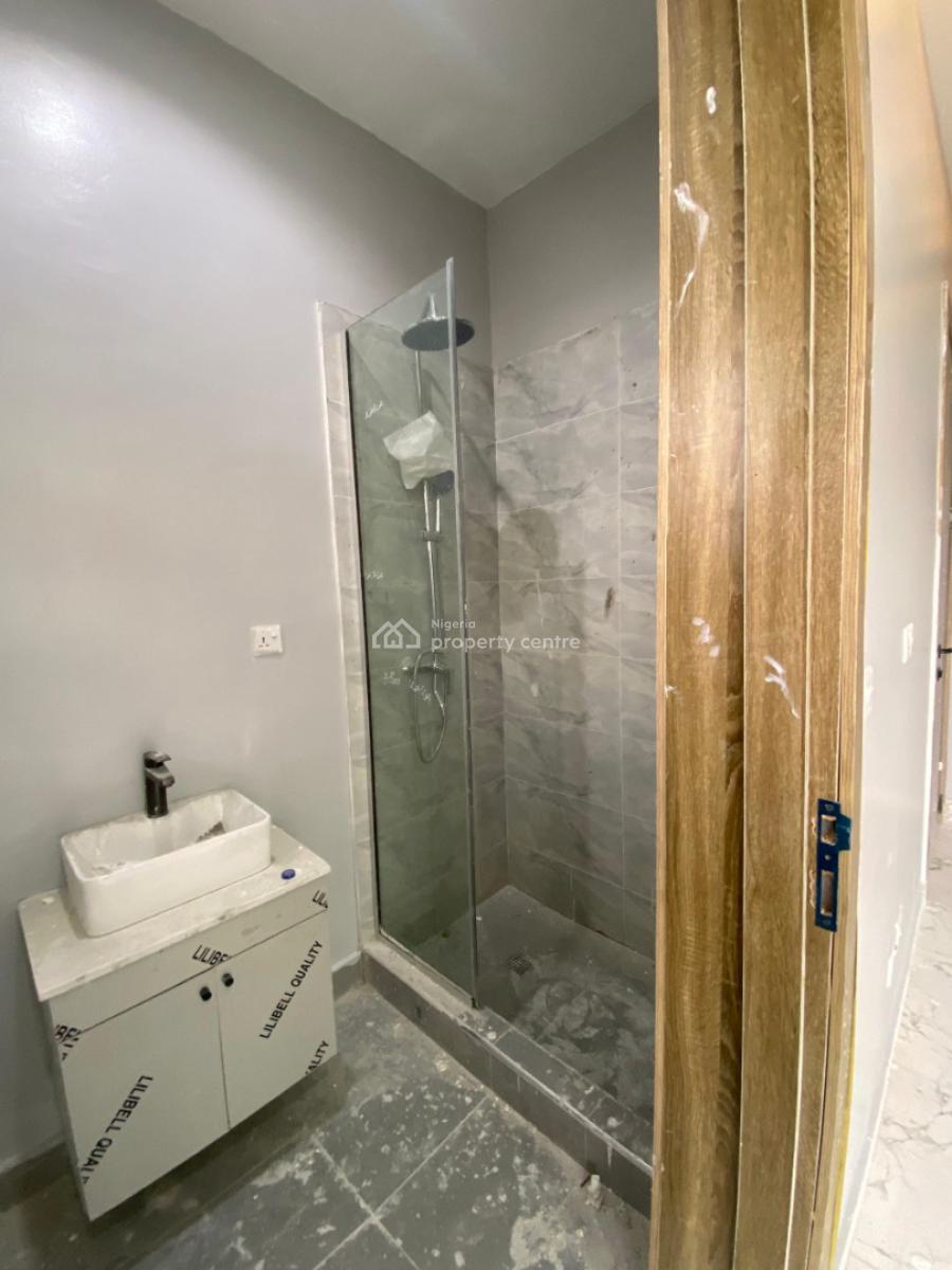 4 Bedrooms Maisonette with Gym and Swimming Pool, Lekki Phase 1, Lekki, Lagos, House for Rent