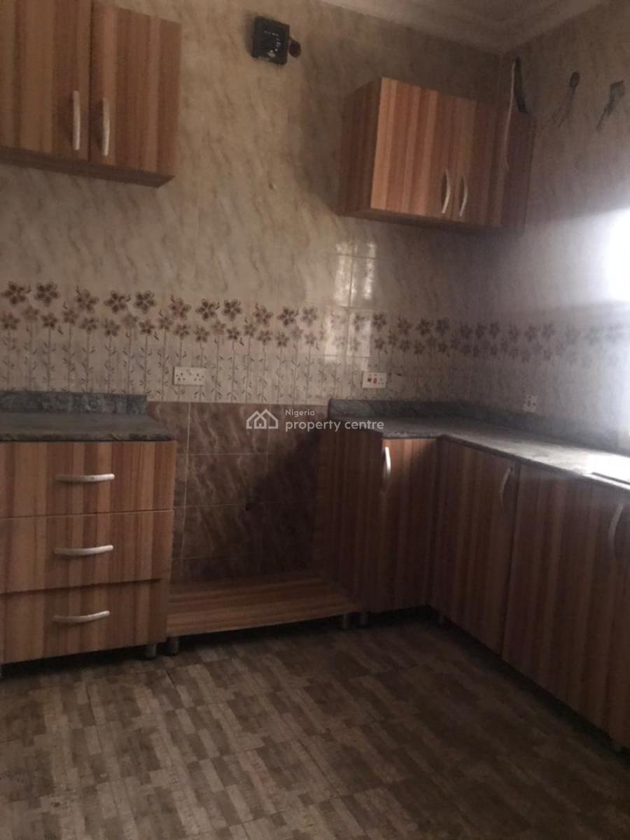 Ground Floor 2 Bedroom Flat, Osapa, Lekki, Lagos, Flat / Apartment for Sale