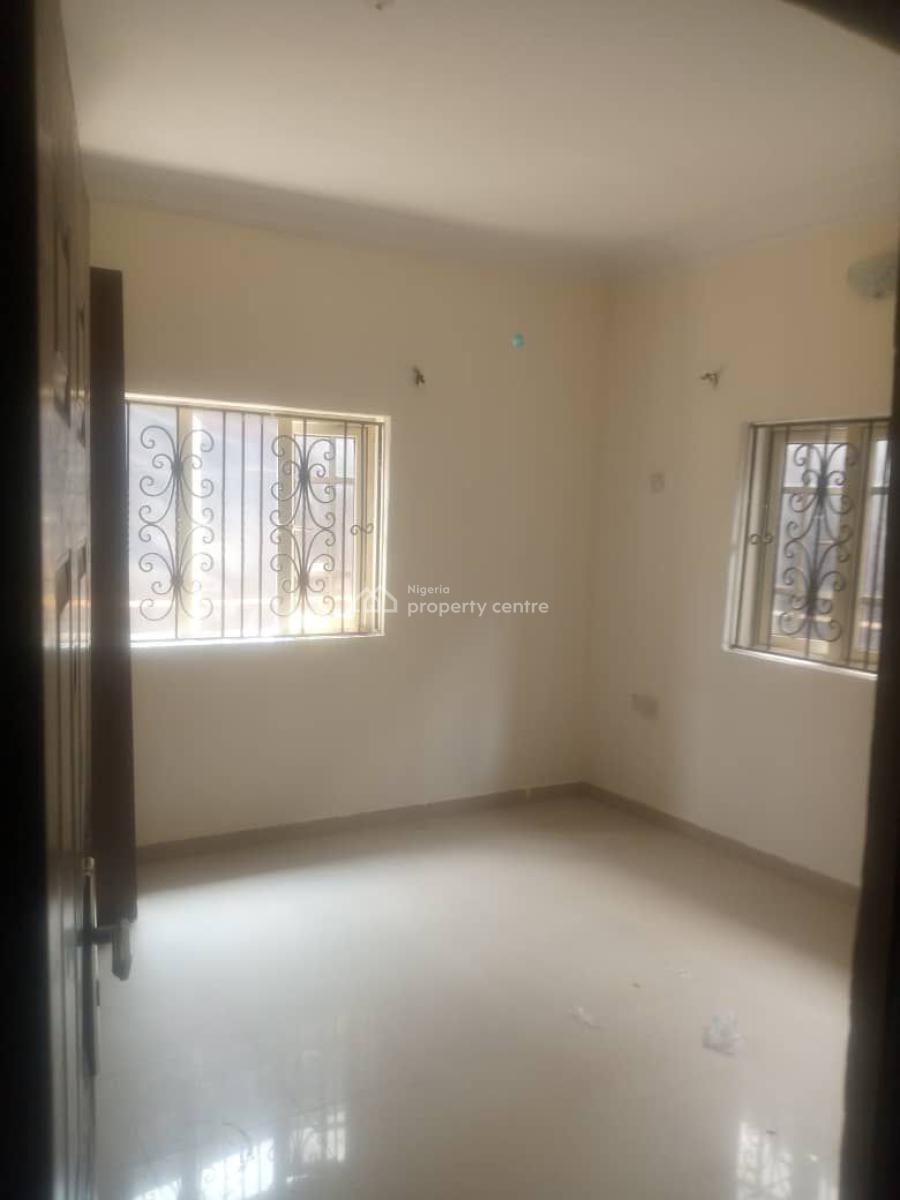 a Standard 3bedroom Apartment, Lekki, Lagos, Flat / Apartment for Rent