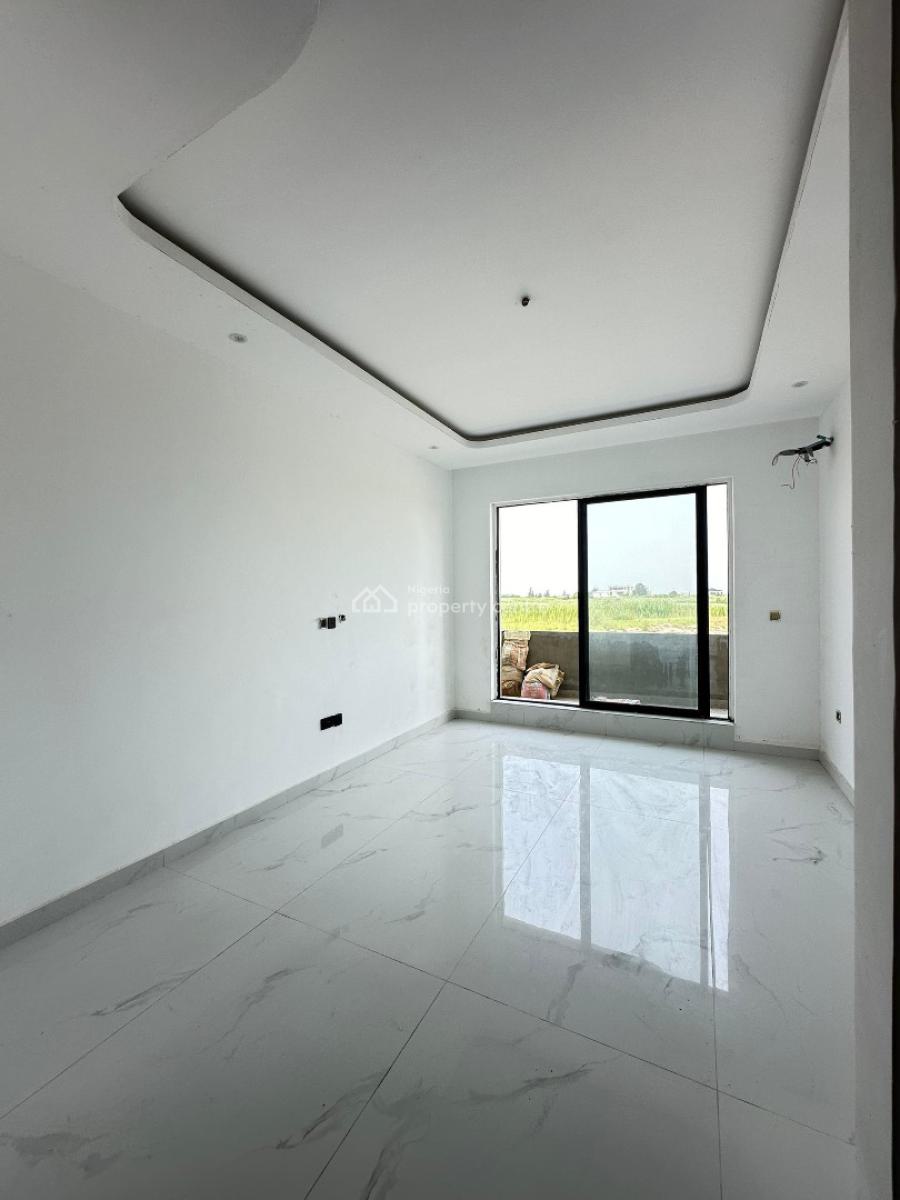 2 Bedroom Apartment, Lekki Phase 1, Lekki, Lagos, House for Sale