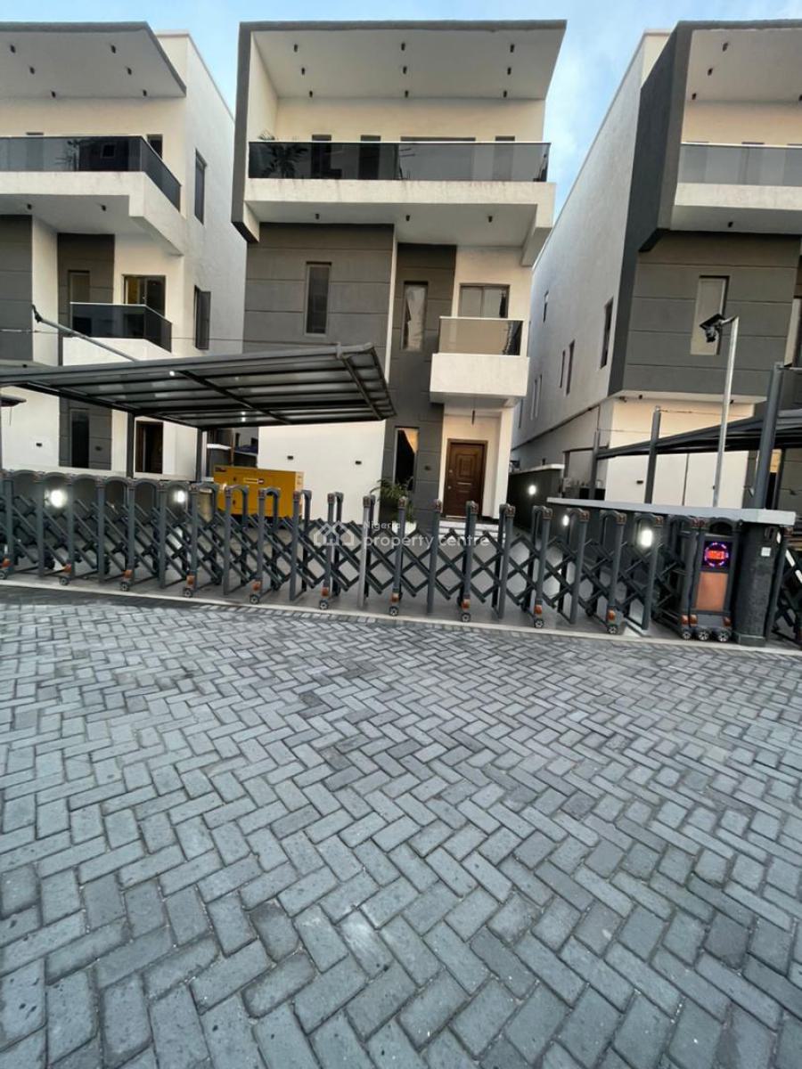 Stunning 4 Bedroom Maisonette with Private Cinema, Ikate, Lekki Phase 1, Lekki, Lagos, House Short Let