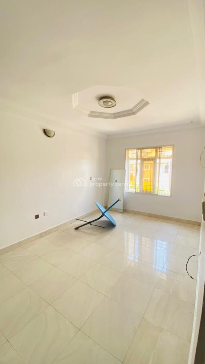 Sharp 4 Bedroom Terrace Duplex, Lekki Phase 1, Lekki Phase 1, Lekki, Lagos, Flat / Apartment for Rent