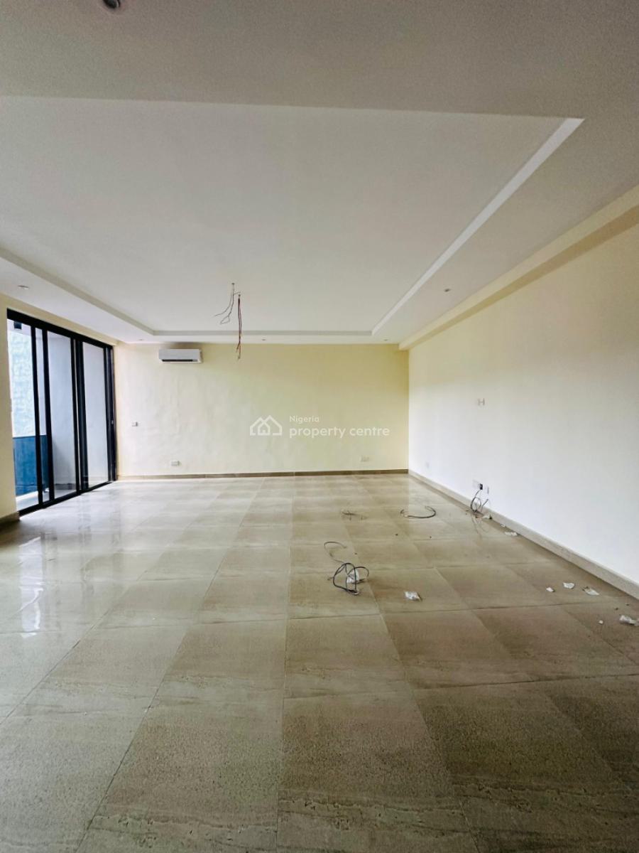 Beautiful 3 Bedroom Apartment with Bq, Gym and Swimming Pool, Lekki Phase 1, Lekki, Lagos, Flat / Apartment for Rent