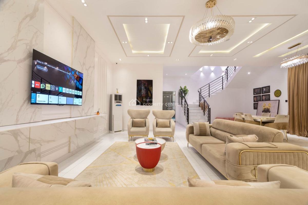 Robin -a Brand New Luxury 2bedroom Apartment with Swimming Pool,ps5, E, Lekki Phase 1, Lekki, Lagos, Flat / Apartment Short Let