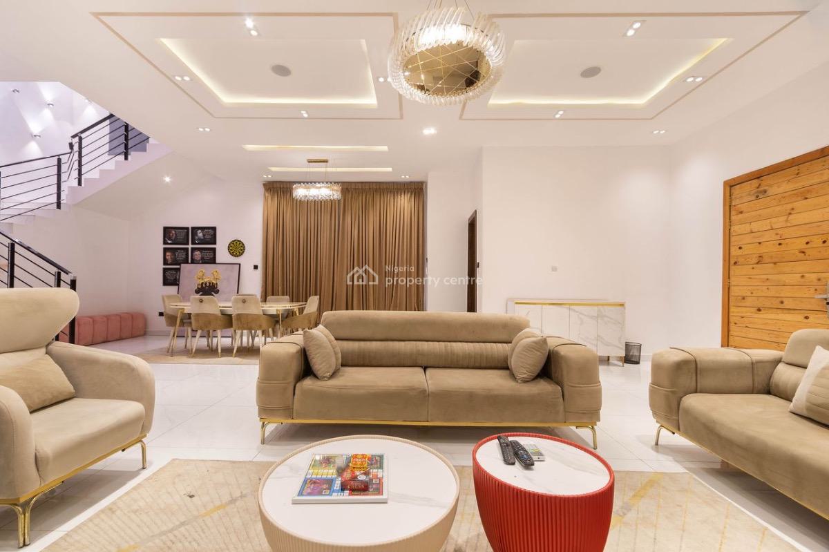 Robin -a Brand New Luxury 2bedroom Apartment with Swimming Pool,ps5, E, Lekki Phase 1, Lekki, Lagos, Flat / Apartment Short Let