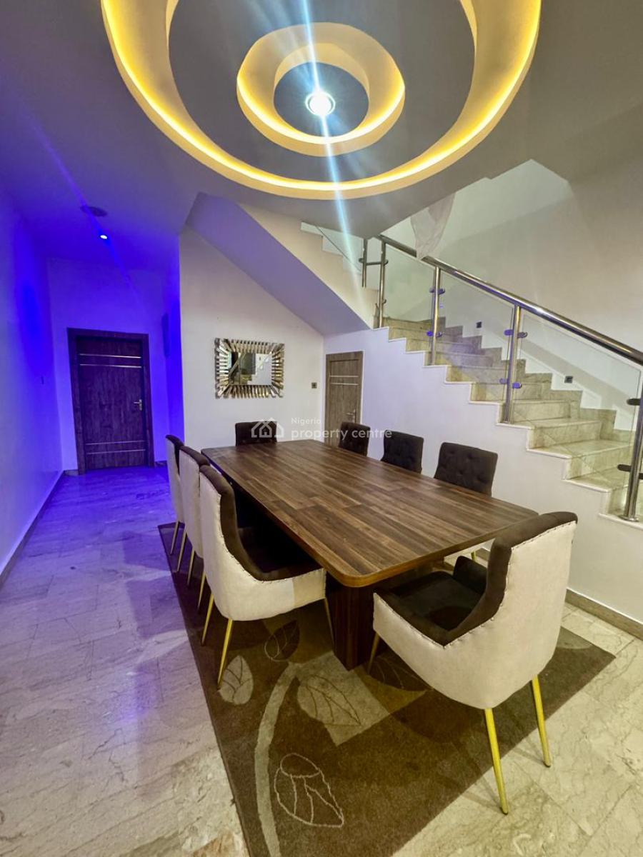 Cute 🥰luxury 2 Bedroom Apartment with Ps5 ,smart Lock and Fully Equip, Lekki Phase 1, Lekki, Lagos, Flat / Apartment Short Let