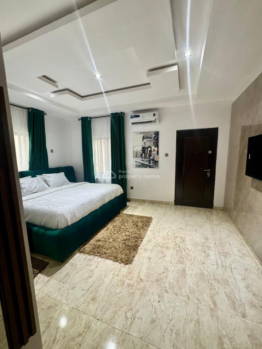 Cute 🥰luxury 2 Bedroom Apartment with Ps5 ,smart Lock and Fully Equip, Lekki Phase 1, Lekki, Lagos, Flat / Apartment Short Let