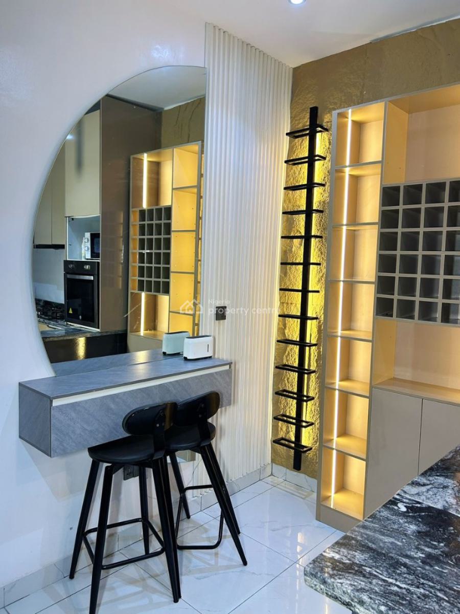 Cute 🥰luxury 2 Bedroom Apartment with Ps5 ,smart Lock and Fully Equip, Lekki Phase 1, Lekki, Lagos, Flat / Apartment Short Let