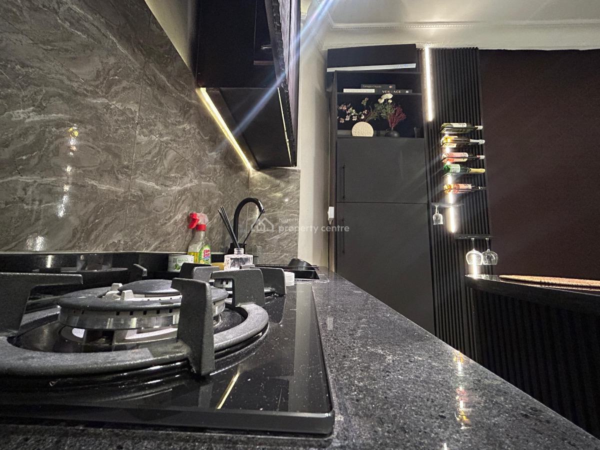 Luxury New 1bedroom with Ps5 -big Mirror -board Games - Balcony, Ikoyi, Lagos, Flat / Apartment Short Let