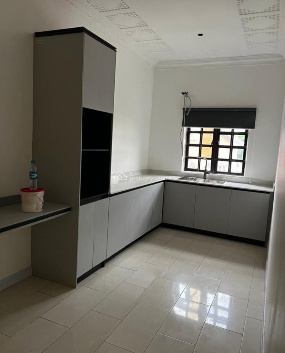 5 Bedrooms Terrace Duplex for Coperate Office, Ikeja Gra, Ikeja, Lagos, Office Space for Rent
