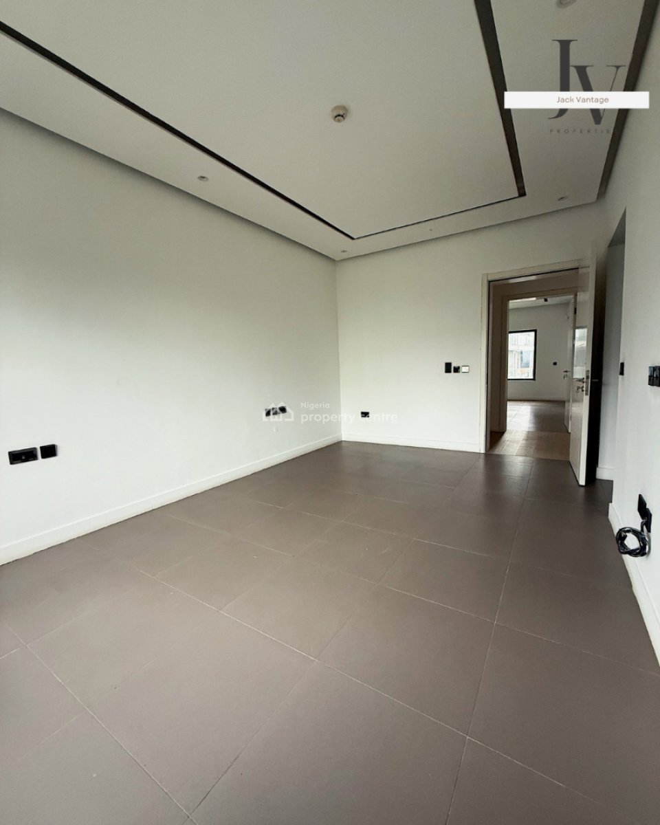 Three-bedroom Residence Villa, Ikoyi, Lagos, Flat / Apartment for Sale