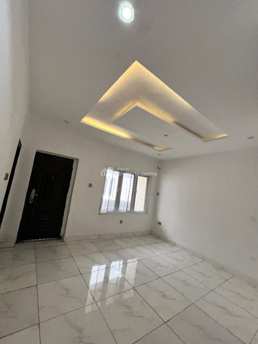 a Well Built 2bedroom Apartment, Pepperoni Abraham Adesunya Ajah, Lekki Phase 2, Lekki, Lagos, Flat / Apartment for Rent