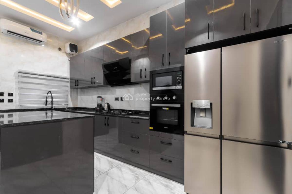 Exquisite 4 Bedroom Duplex with Pool, Ikota, Lekki Phase 2, Lekki, Lagos, Flat / Apartment Short Let