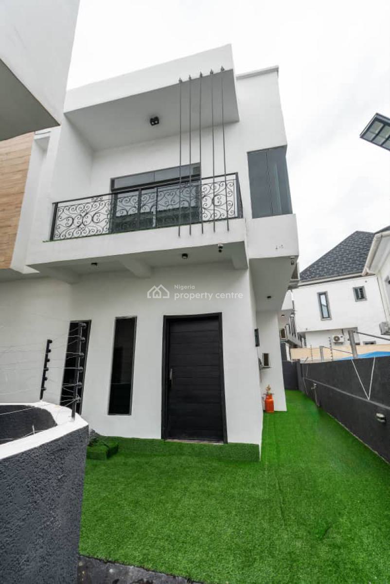 Exquisite 4 Bedroom Duplex with Pool, Ikota, Lekki Phase 2, Lekki, Lagos, Flat / Apartment Short Let