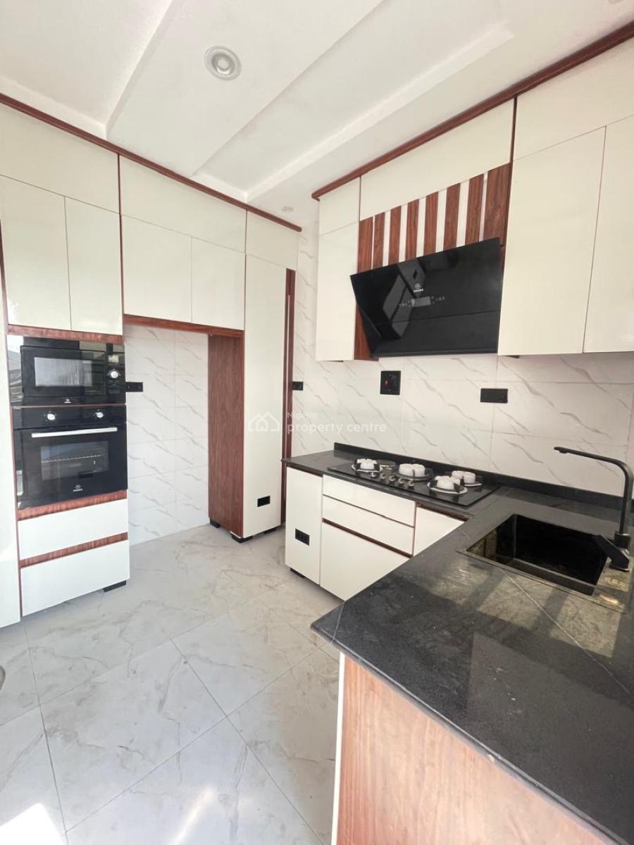 2bedroom Luxury & Spacious Apartment, 2bedroom Luxury & Spacious Apartment, Igbo Efon, Lekki, Lagos, Block of Flats for Sale