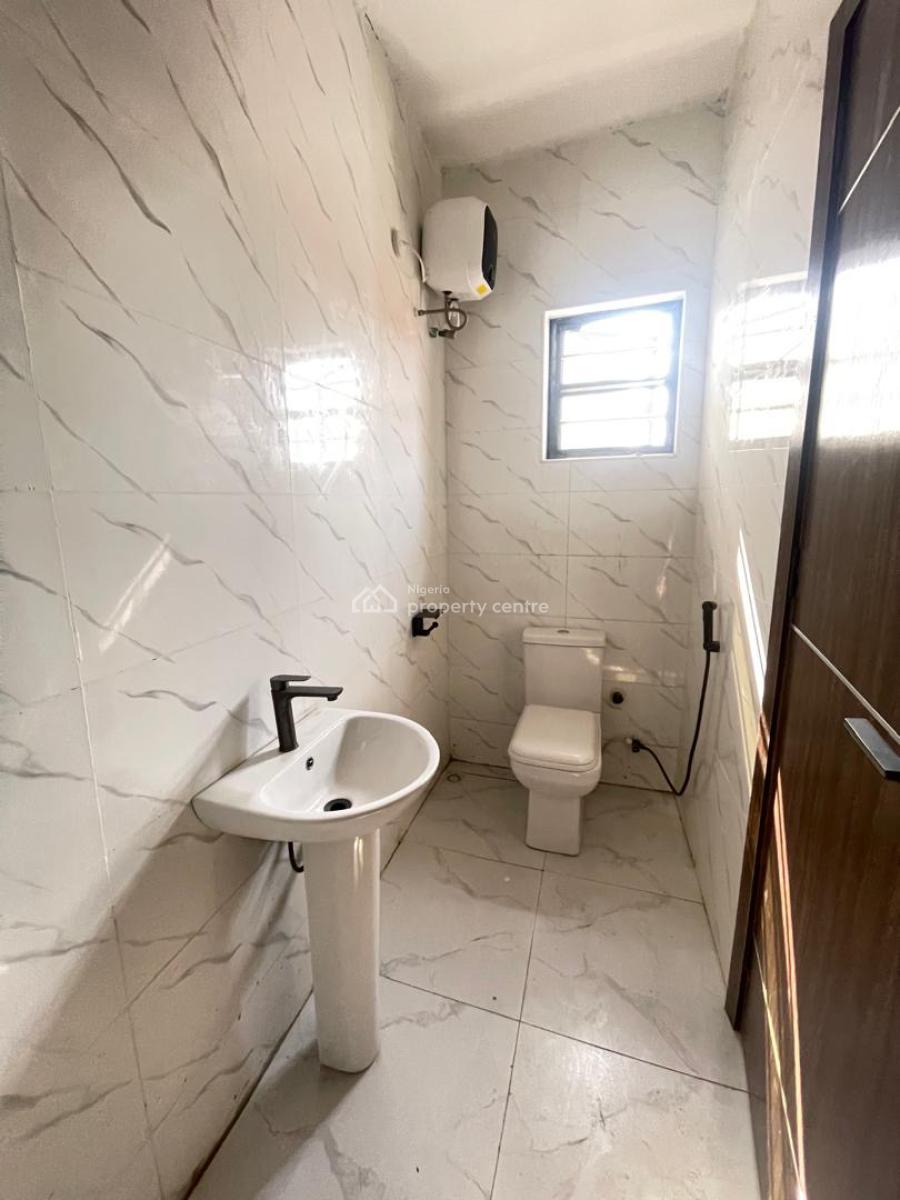 2bedroom Luxury & Spacious Apartment, 2bedroom Luxury & Spacious Apartment, Igbo Efon, Lekki, Lagos, Block of Flats for Sale