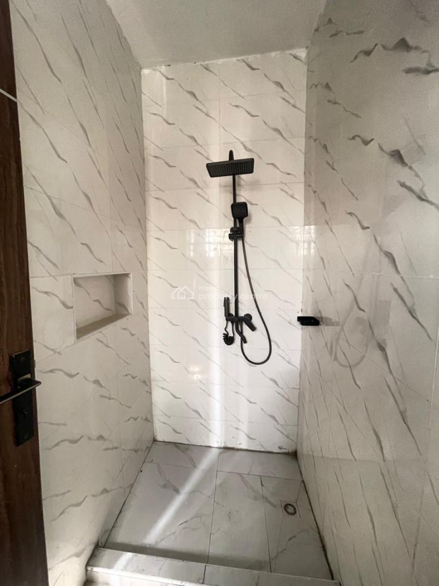 2bedroom Luxury & Spacious Apartment, 2bedroom Luxury & Spacious Apartment, Igbo Efon, Lekki, Lagos, Block of Flats for Sale