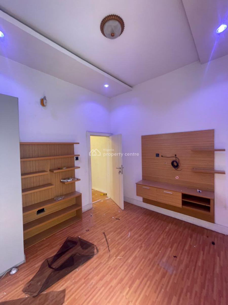 Converted Mini Flat with Upstairs with Open Plan Kitchen, Orchid,, Lekki, Lagos, Mini Flat (room and Parlour) for Rent