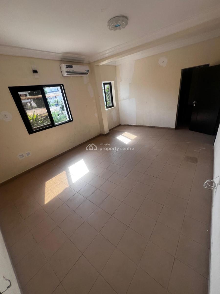 3 Bedroom Finished Apartment Available, Lekki Phase 1, Lekki, Lagos, Flat / Apartment for Rent