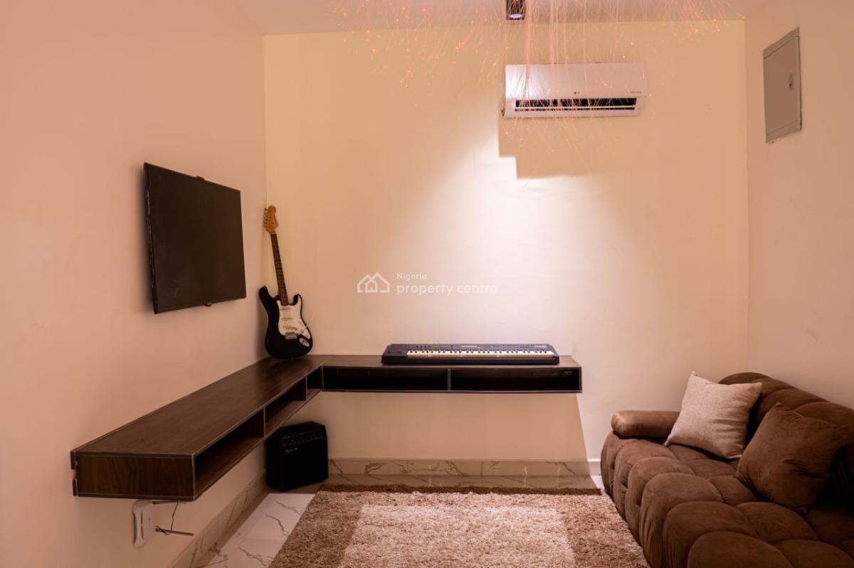 Luxurious 3 Bedroom Terrace Duplex with Pool, Ajah, Lekki Phase 2, Lekki, Lagos, Terraced Duplex Short Let