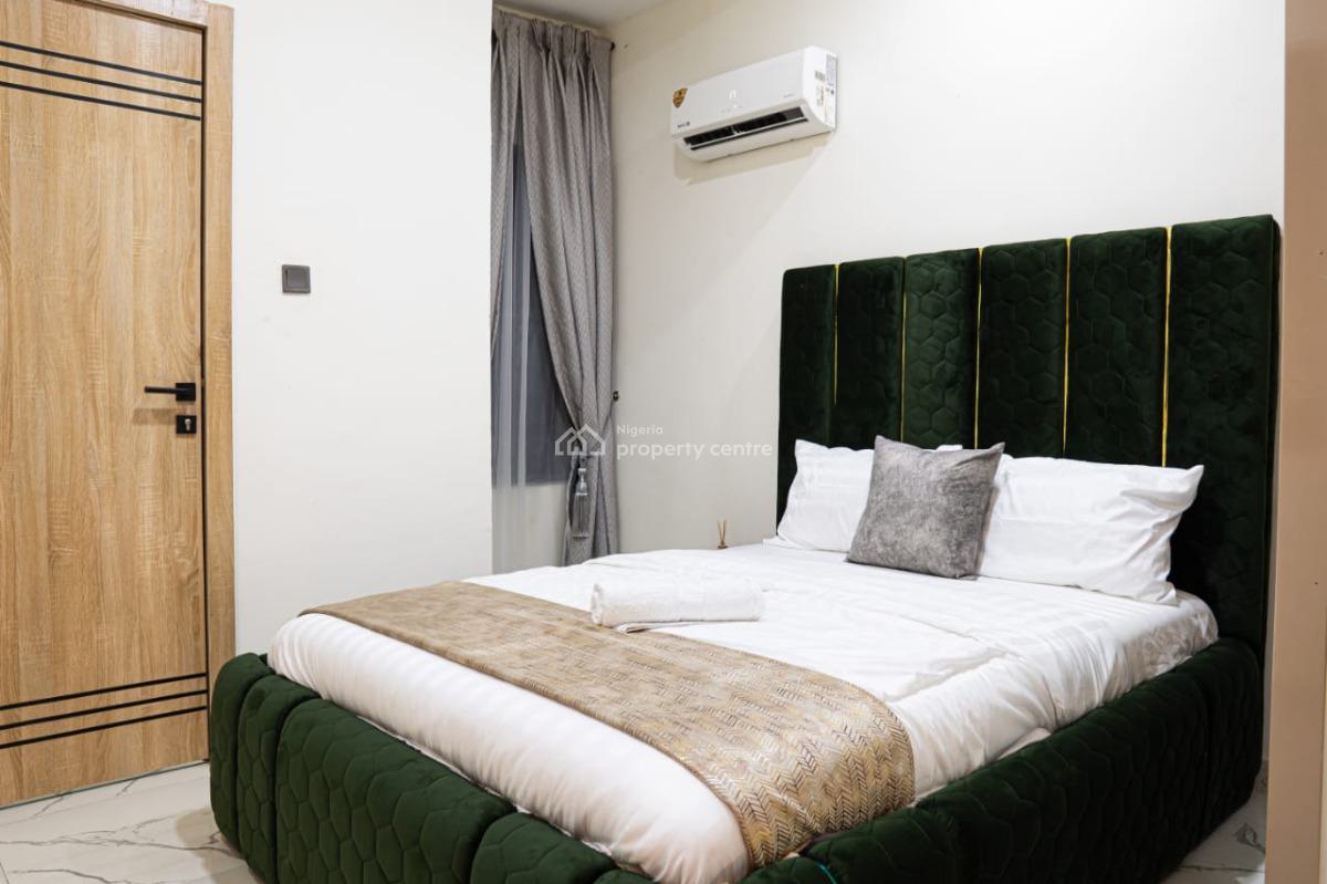 Luxurious 3 Bedroom Terrace Duplex with Pool, Ajah, Lekki Phase 2, Lekki, Lagos, Terraced Duplex Short Let