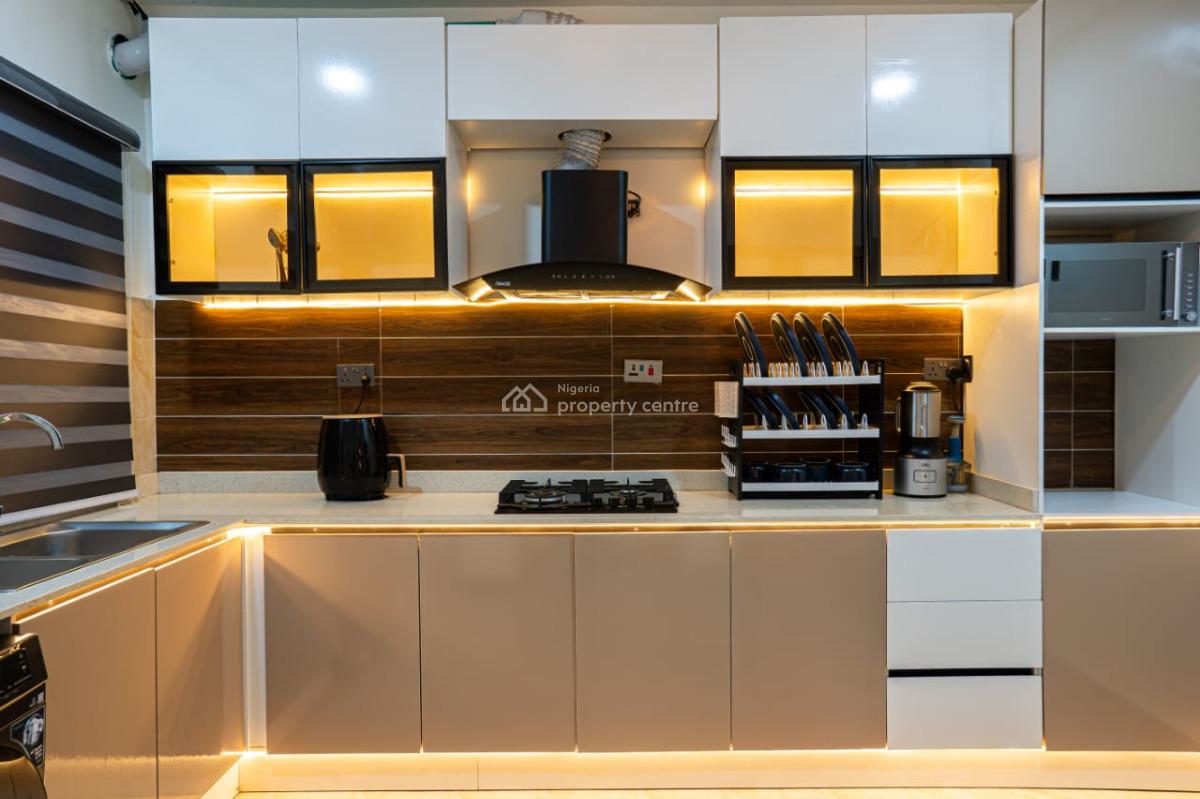 Luxurious 3 Bedroom Terrace Duplex with Pool, Ajah, Lekki Phase 2, Lekki, Lagos, Terraced Duplex Short Let