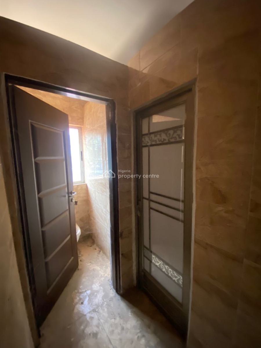 Spaciously Built 4 Bedroom Semi Detached Duplex with Bq, Wuse 2, Abuja, Semi-detached Duplex for Rent