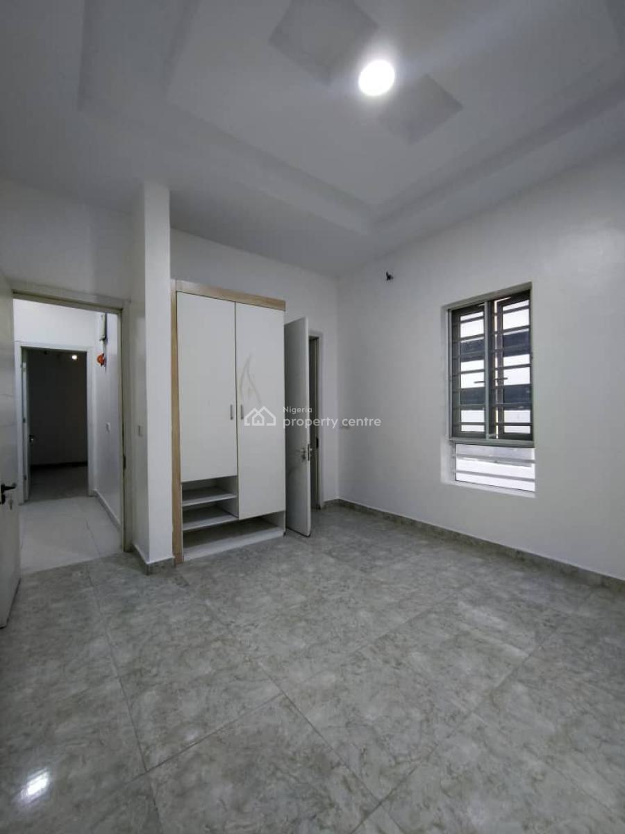 Lovely ,spacious 5bedroom Fully Detached Duplex+ Boys Quarter in a Ga, in a Gated Secured Estate at Chevron Alternative ,lekki, Lekki Phase 1, Lekki, Lagos, Detached Duplex for Rent