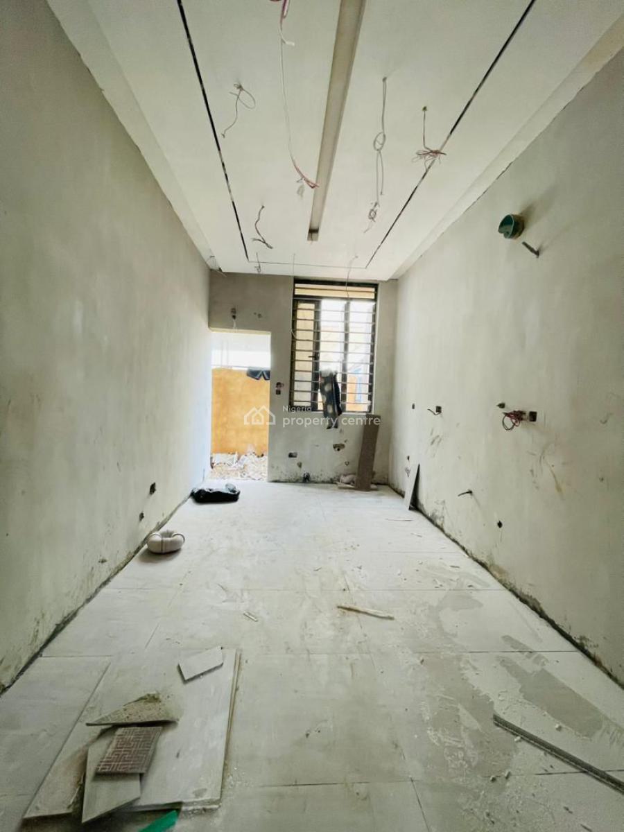 Aesthetically Pleasing 4 Bedroom Semi Detached Duplex with a Bq, Omole Phase 2, Ikeja, Lagos, Semi-detached Duplex for Sale