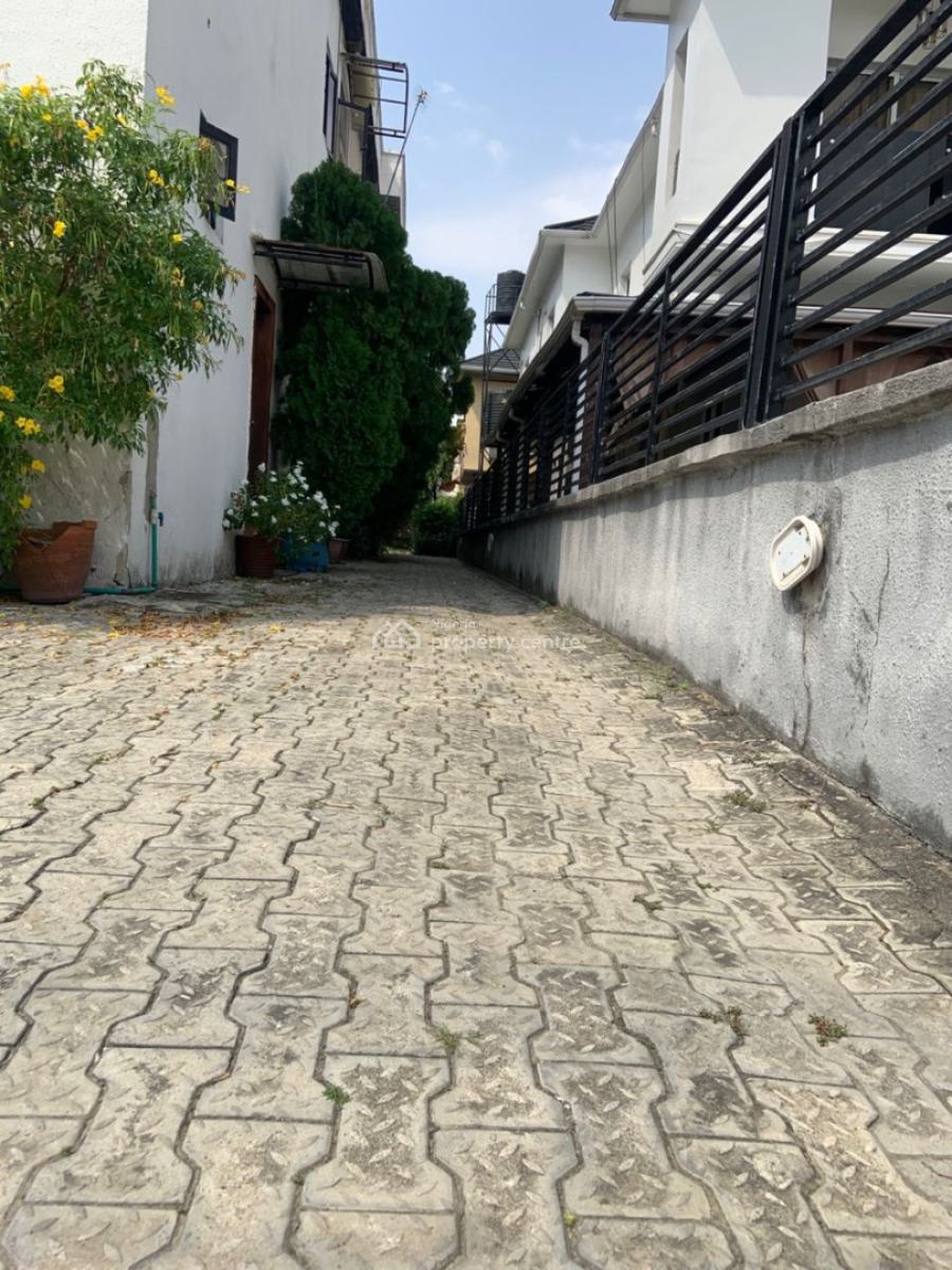 4 Units of 2 Bedrooms, Orchid, Lekki, Lagos, Block of Flats for Sale