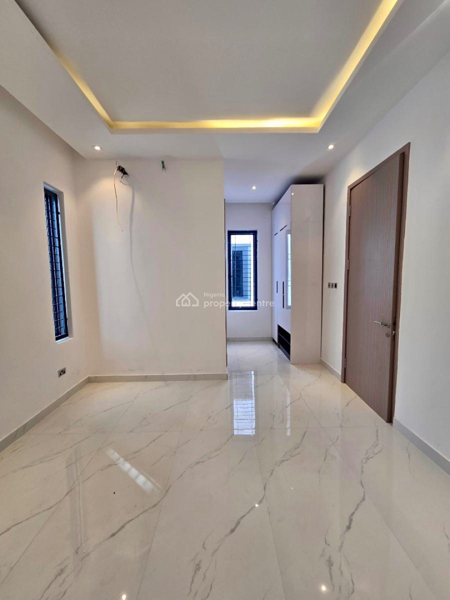 5-bedroom Fully Detached Duplex with Bq, Lekki Phase 1, Lekki, Lagos, Detached Duplex for Sale