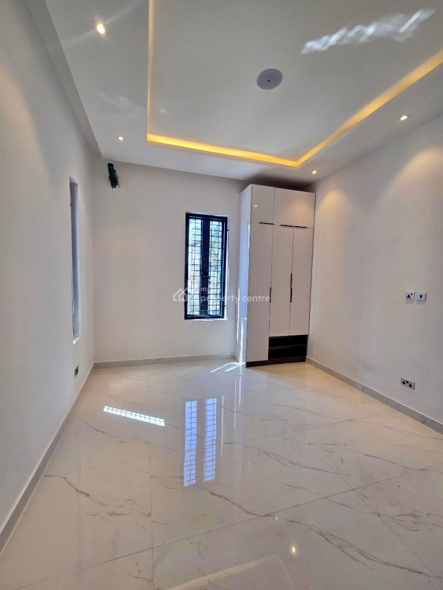 5-bedroom Fully Detached Duplex with Bq, Lekki Phase 1, Lekki, Lagos, Detached Duplex for Sale