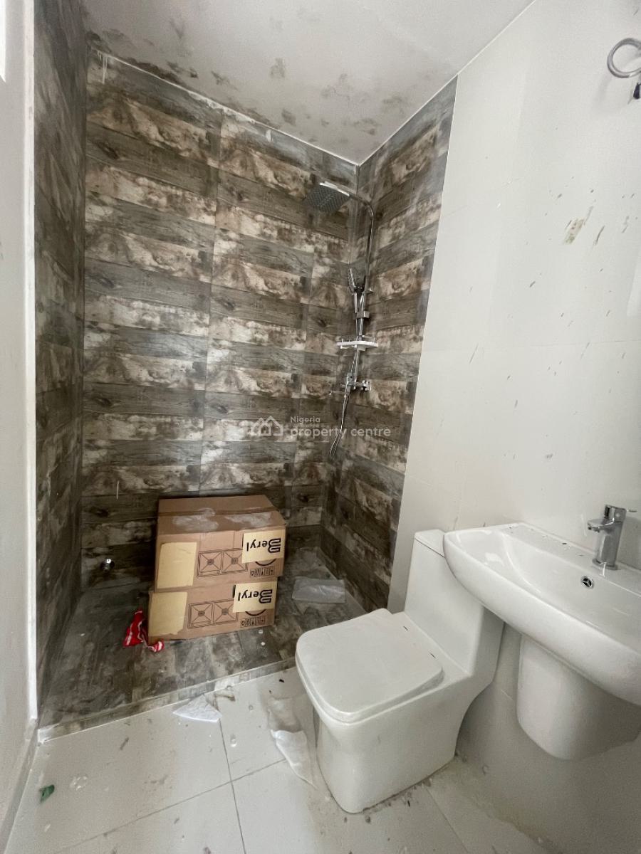 2 Bedroom with Bq, Lekki Phase 1, Lekki, Lagos, Flat / Apartment for Rent