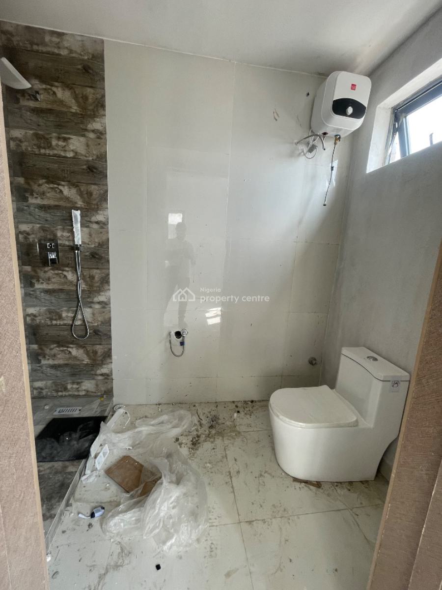 2 Bedroom with Bq, Lekki Phase 1, Lekki, Lagos, Flat / Apartment for Rent