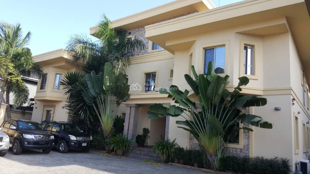 21 Rooms Executive Hotel with Indoor & Vip Bar* Smb  *sitting on 1,100, Right By Oniru, Lekki Phase 1, Lekki, Lagos, Hotel / Guest House for Sale