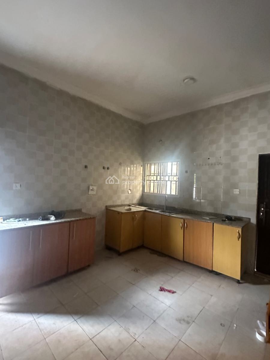 Excellent Spacious 4 Bedroom Duplex with Bq, By Copa Cubana, Lokogoma District, Abuja, Semi-detached Duplex for Rent