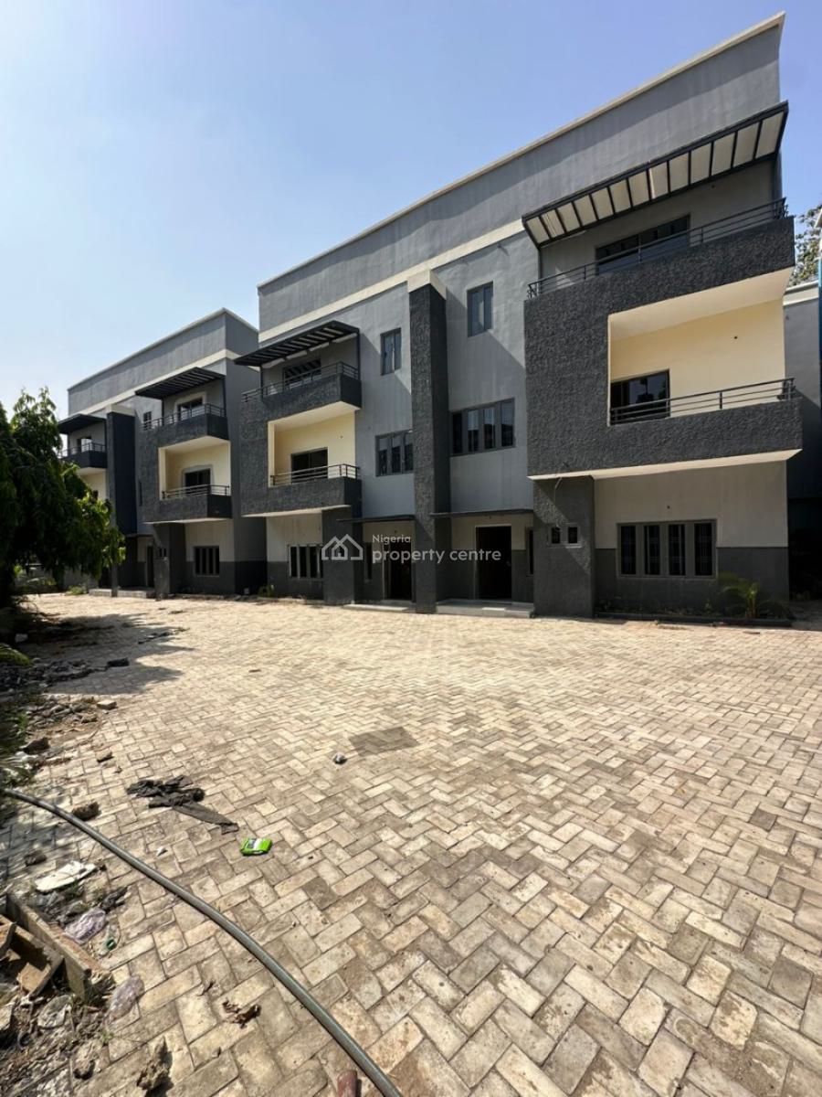 New and Spacious 4 Bedroom Terraced Duplex and Boys Quarter, Wuse, Abuja, Terraced Duplex for Sale