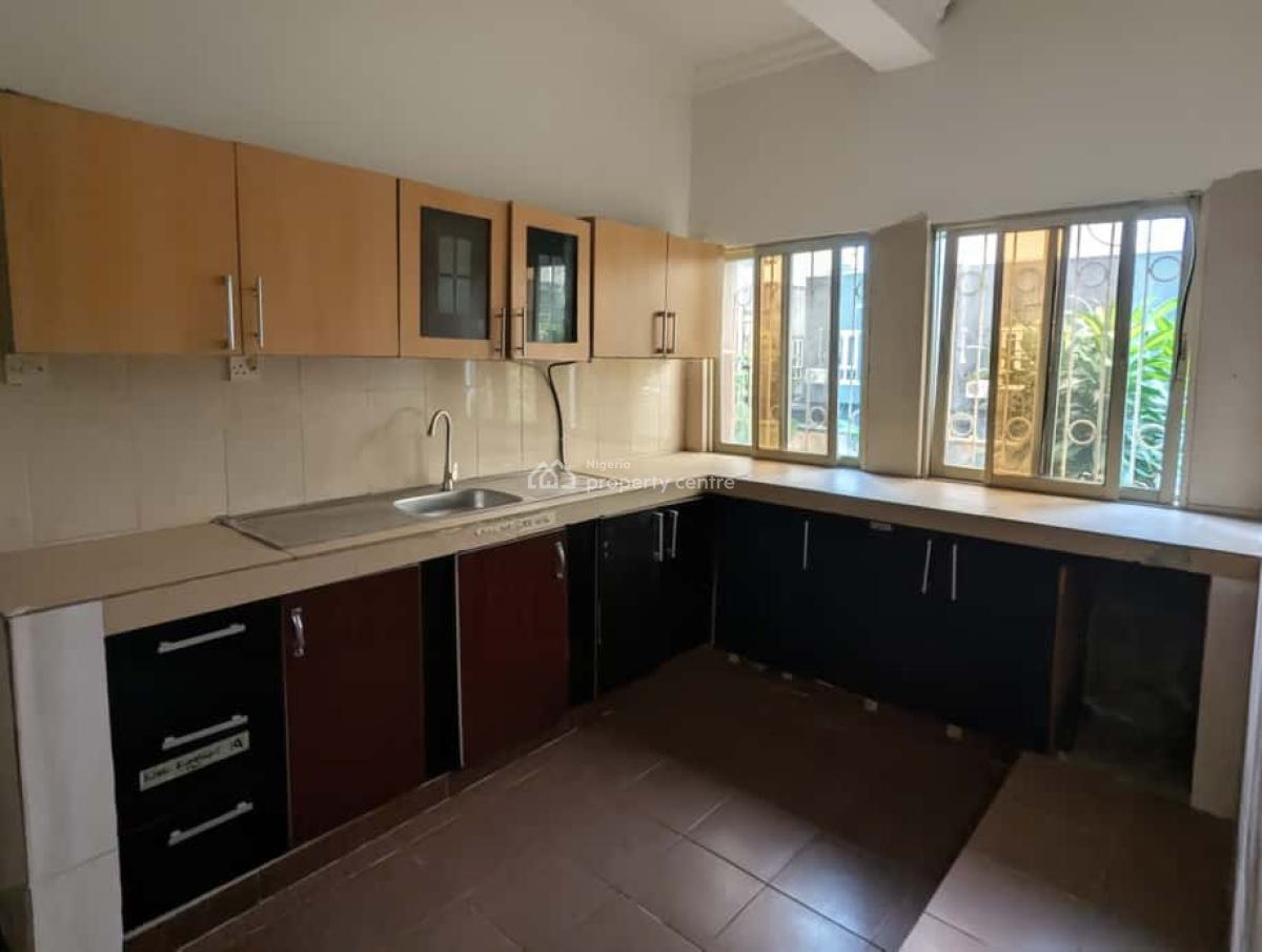 Spacious 4 Bedroom Duplex, Bakare Estate, Agungi, Lekki, Lagos, Semi-detached Duplex for Rent