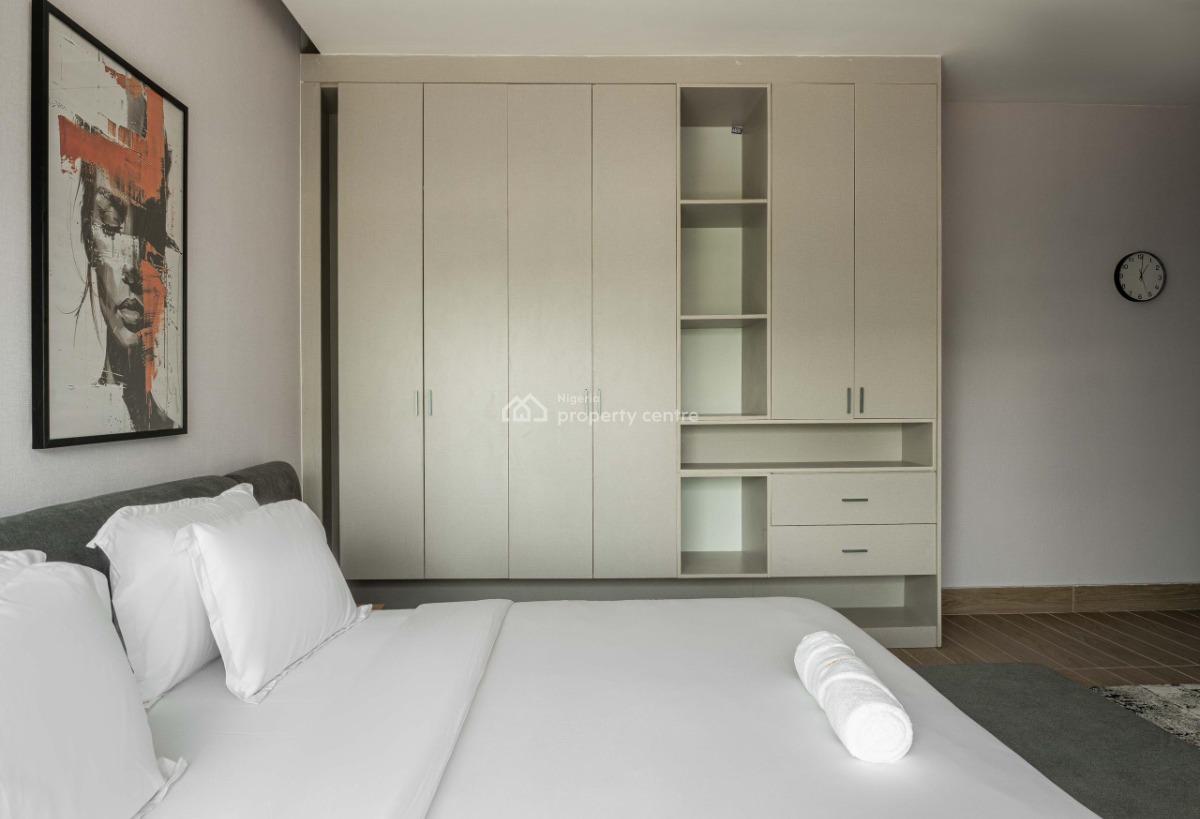 Luxury3bedroom Apartment  with Elevator, Off Ahmed Bello Way, Victoria Island (vi), Lagos, Flat / Apartment Short Let