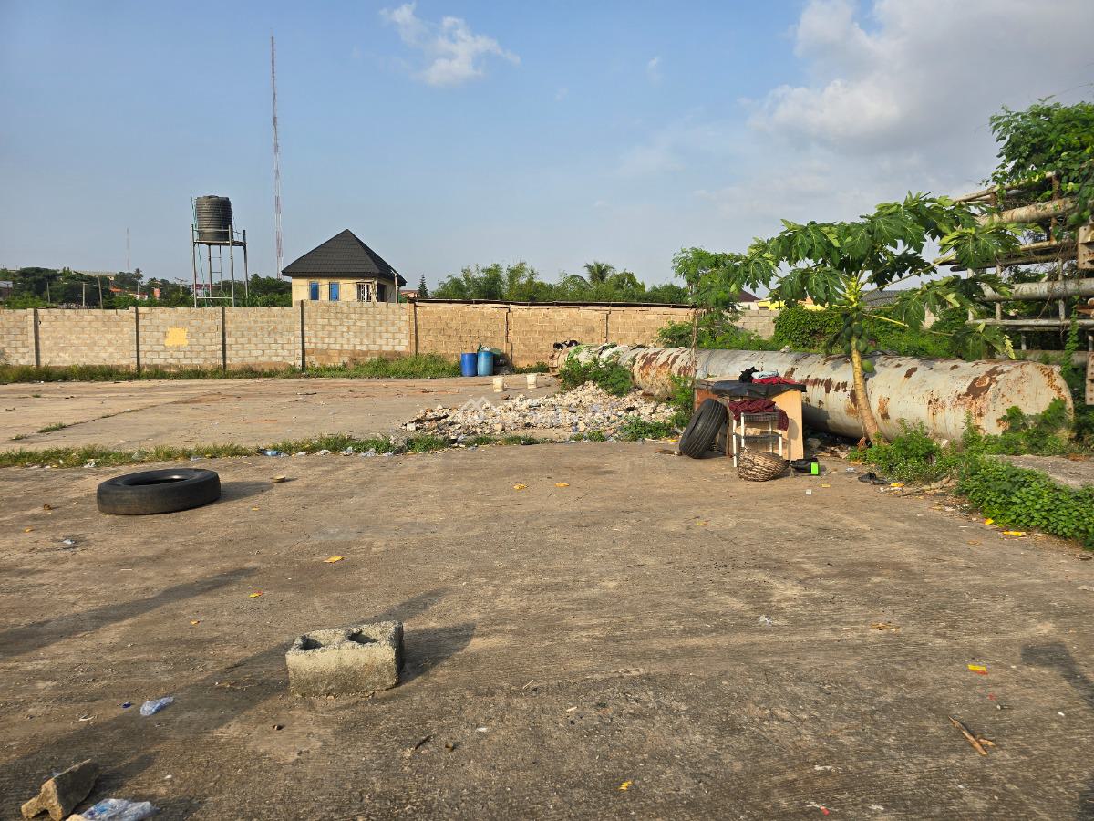 Commercial Land Measuring 4000sqm of Land, Beside Yinka Ayefele Music House, Challenge, Ibadan, Oyo, Commercial Land for Sale