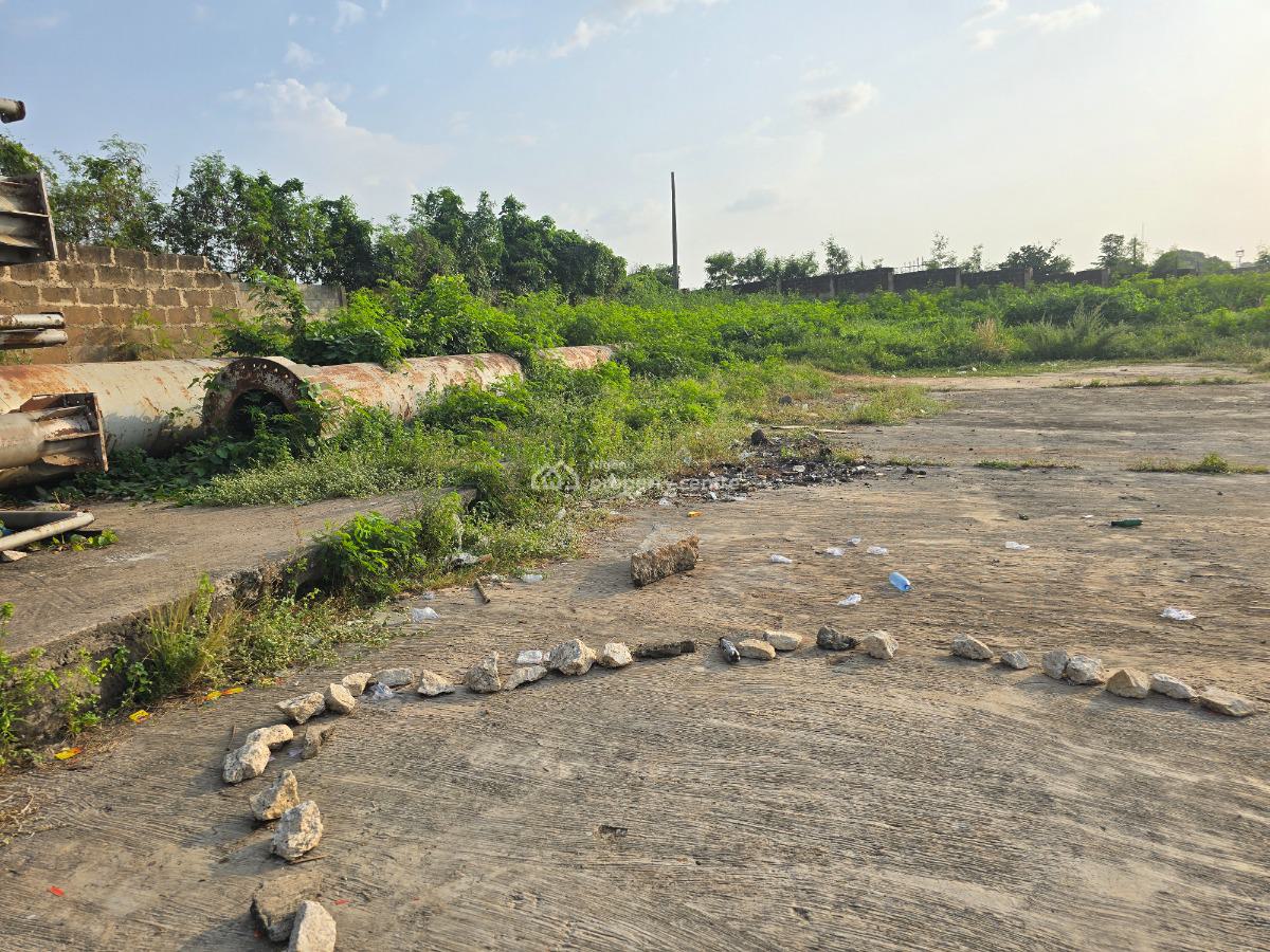 Commercial Land Measuring 4000sqm of Land, Beside Yinka Ayefele Music House, Challenge, Ibadan, Oyo, Commercial Land for Sale