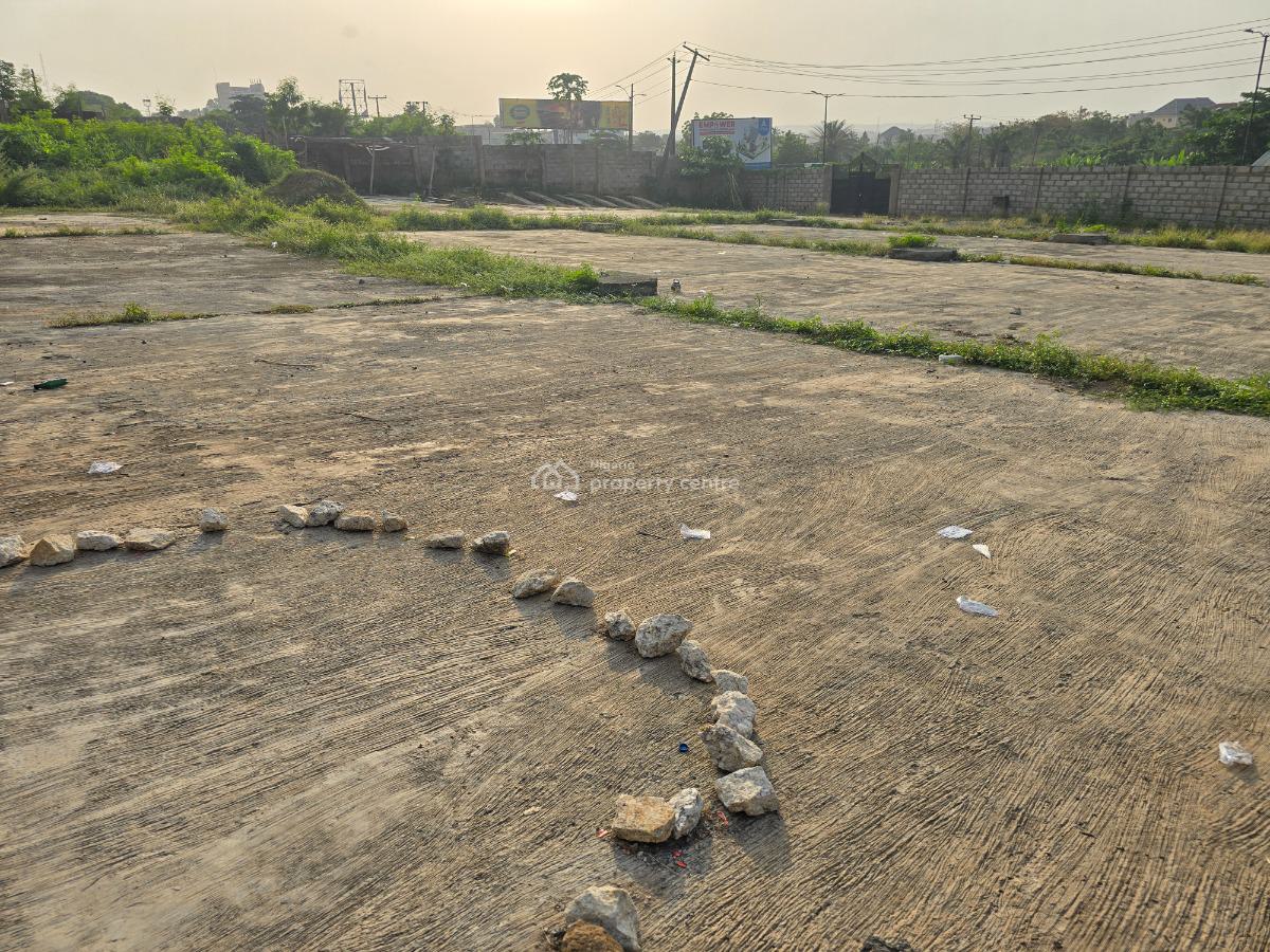 Commercial Land Measuring 4000sqm of Land, Beside Yinka Ayefele Music House, Challenge, Ibadan, Oyo, Commercial Land for Sale