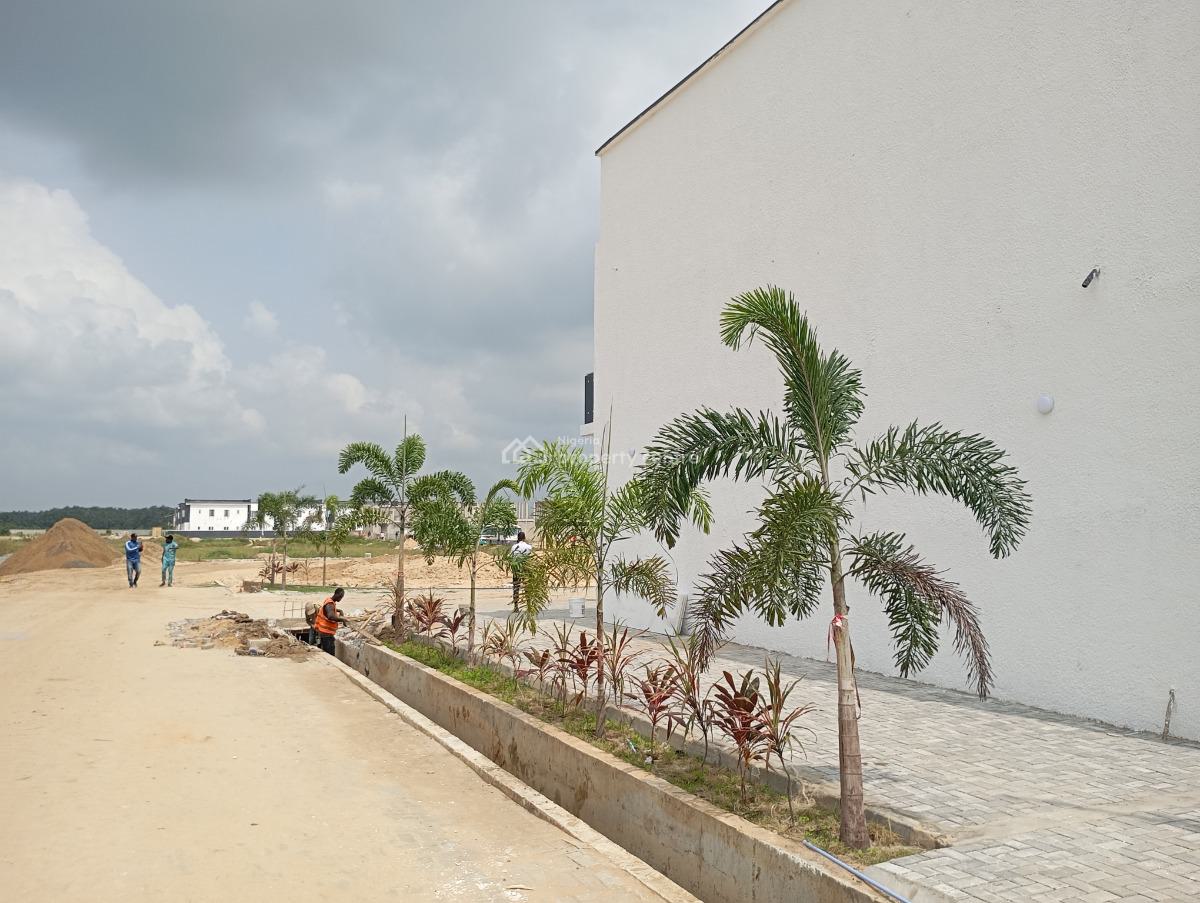 Luxurious 3 Bedroom Duplexe in a Well Secured and Gated Estate, Ekeko, Eleko, Ibeju Lekki, Lagos, Terraced Duplex for Sale